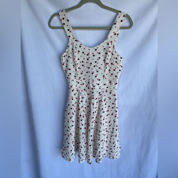 Lauren Conrad Minnie Mouse Disney dress size 4 - Picture 3 of 8